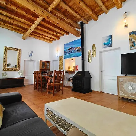 Mestreso Ibiza بيت للعطل